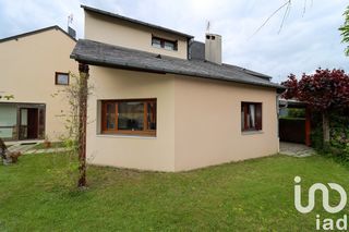  Villa � vendre 9 pi�ces 230 m�