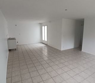  Immeuble � vendre 230 m�