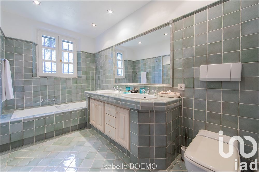 � vendre  Maison Antibes (06600)