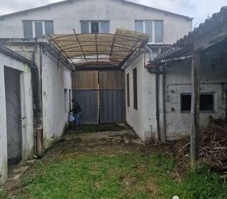  Immeuble � vendre 410 m�