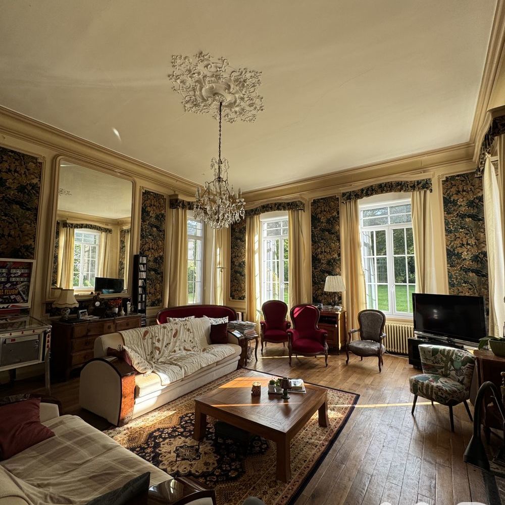 � vendre  Propri�t�/ch�teau Vornay (18130)