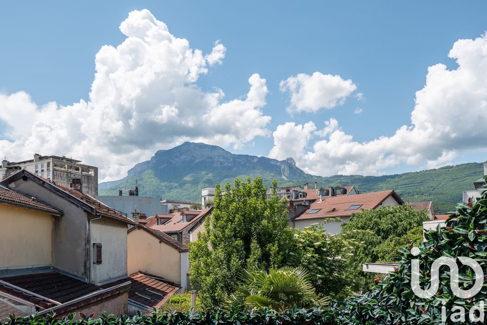 � vendre  Maison Grenoble (38000)