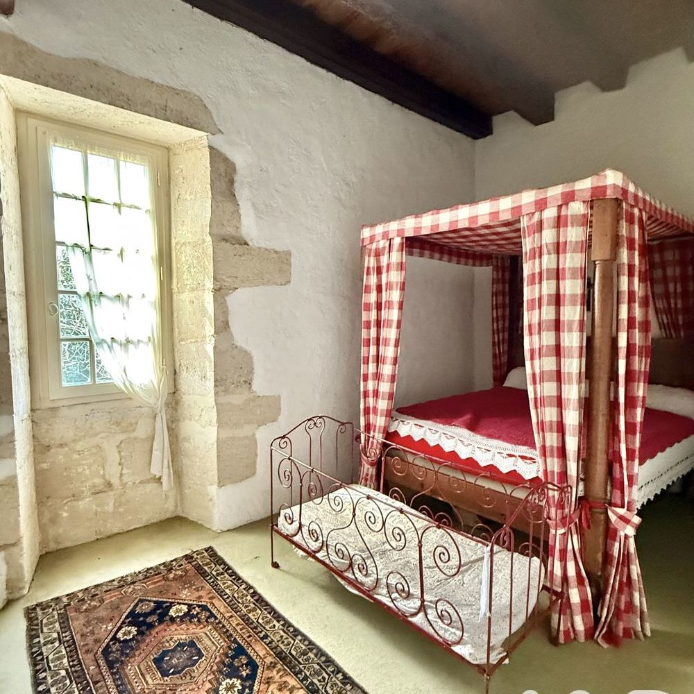 � vendre  Maison Baron (33750)