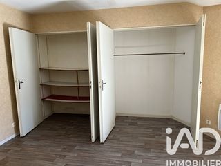  Immeuble � vendre 331 m�