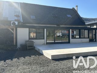  Maison � vendre 8 pi�ces 234 m�