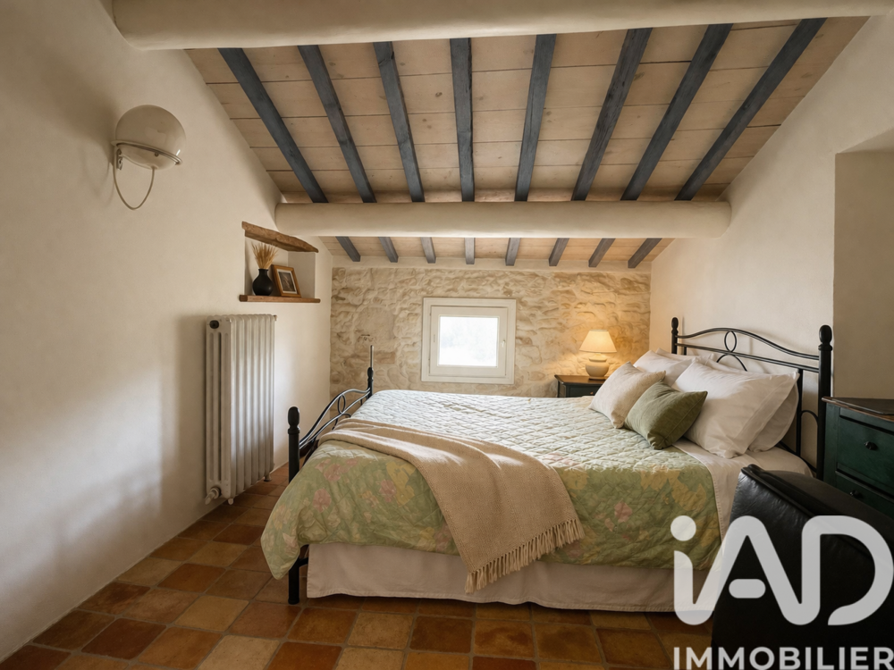 � vendre  Maison Pernes-les-Fontaines (84210)