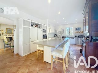  Maison � vendre 11 pi�ces 285 m�