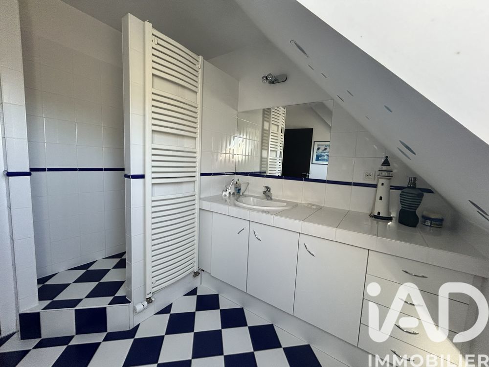 � vendre  Villa M�rs-Erign� (49610)