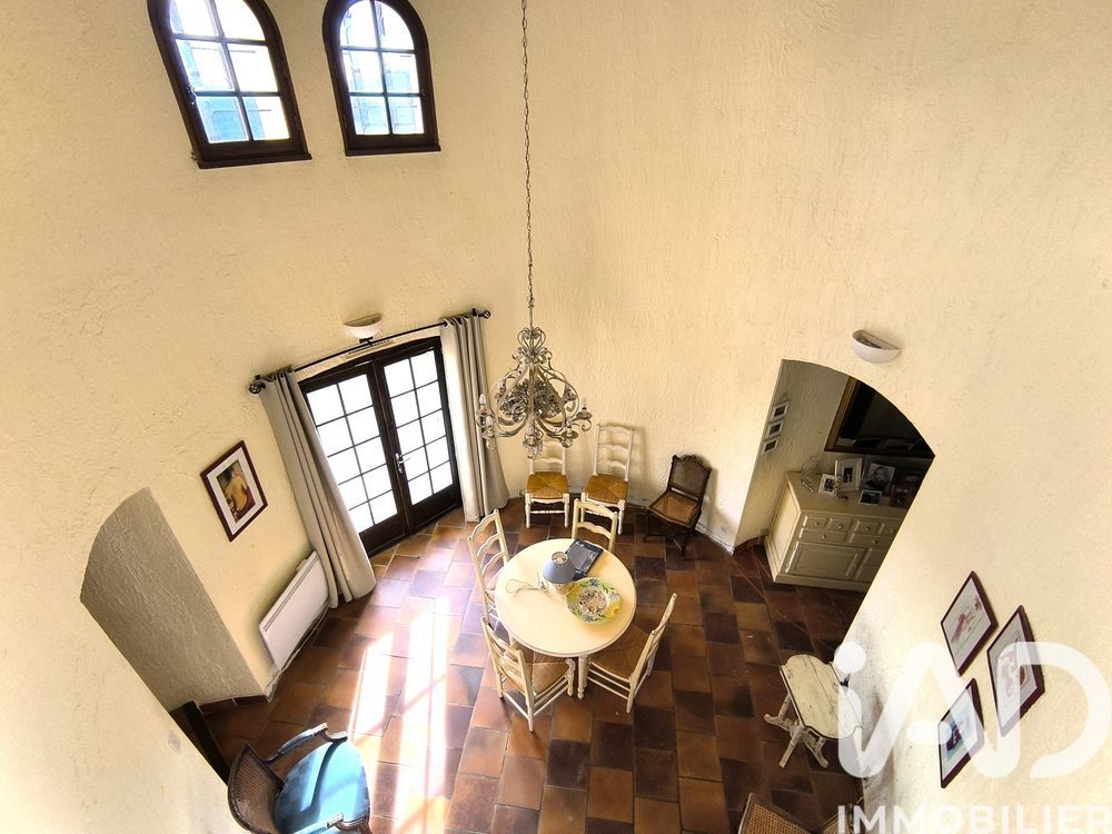 � vendre  Maison Figani�res (83830)