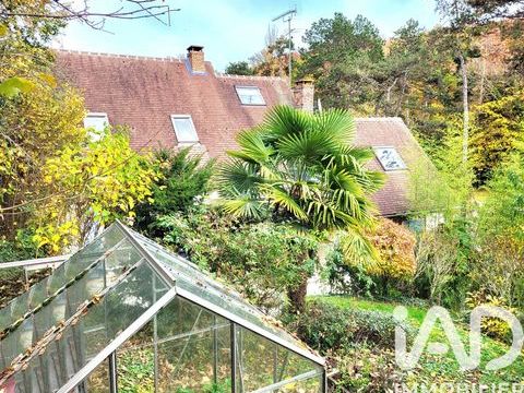   Vente Maison/villa 8 pi�ces Maison - 8 pi�ce(s) - 204 m�