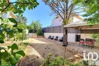  Maison � vendre 5 pi�ces 240 m�