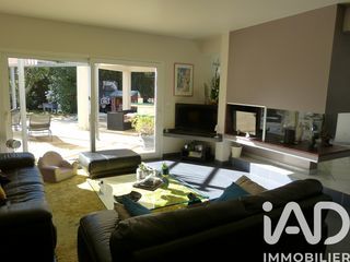  Villa � vendre 8 pi�ces 210 m�