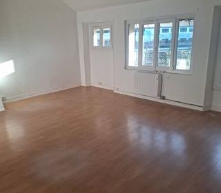  Immeuble � vendre 1600 m�