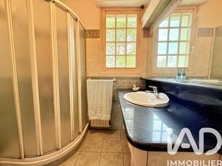  Maison � vendre 8 pi�ces 226 m�