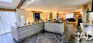  Maison � vendre 8 pi�ces 370 m�