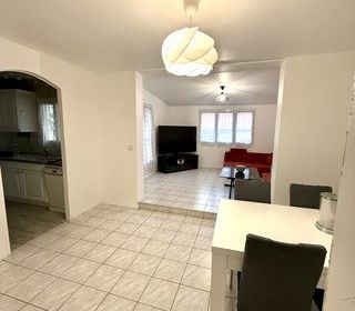  Maison � vendre 9 pi�ces 215 m�