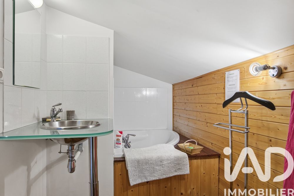 � vendre  Loft Bordeaux (33000)