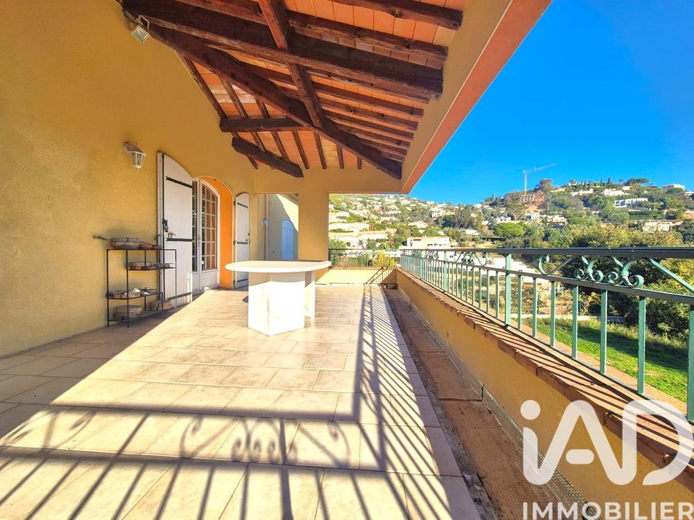 � vendre  Maison Mandelieu-la-Napoule (06210)