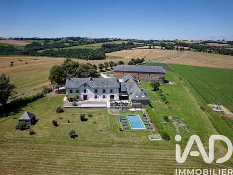   Vente Maison/villa 19 pi�ces Maison - 15 + pi�ce(s) - 820 m�