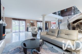  Maison � vendre 10 pi�ces 338 m�