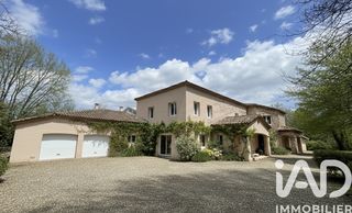  Maison � vendre 8 pi�ces 370 m�