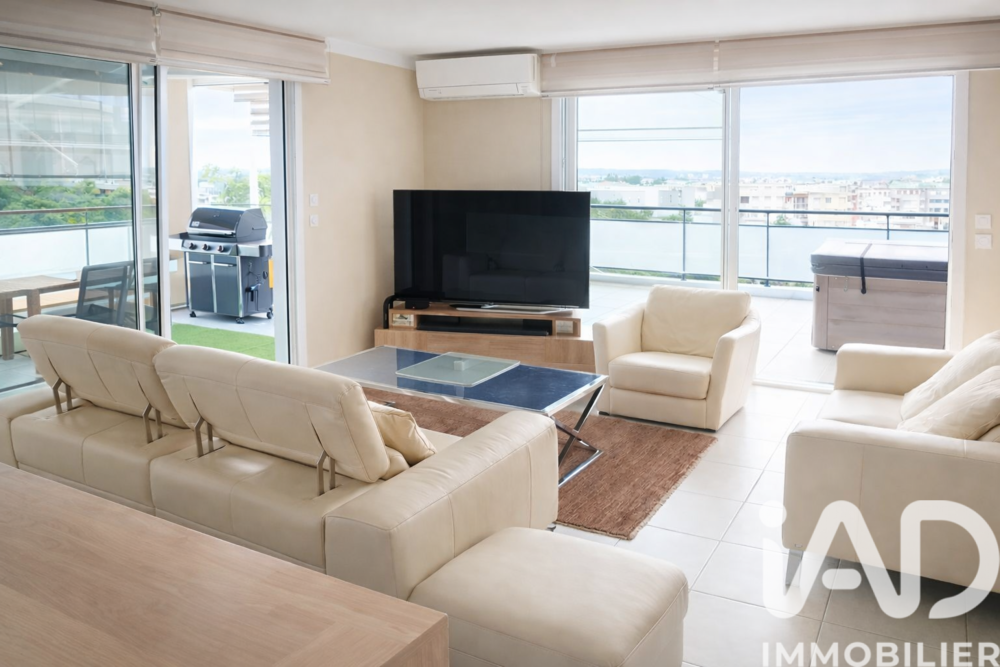 � vendre  Appartement Saint-Rapha�l (83700)