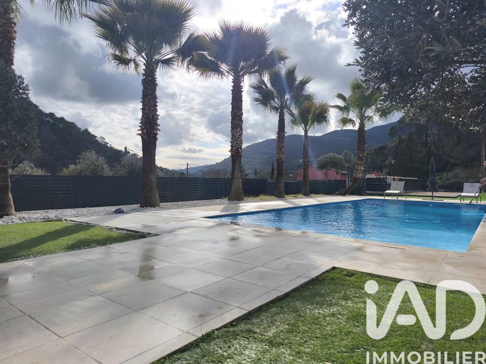 � vendre  Villa Contes (06390)