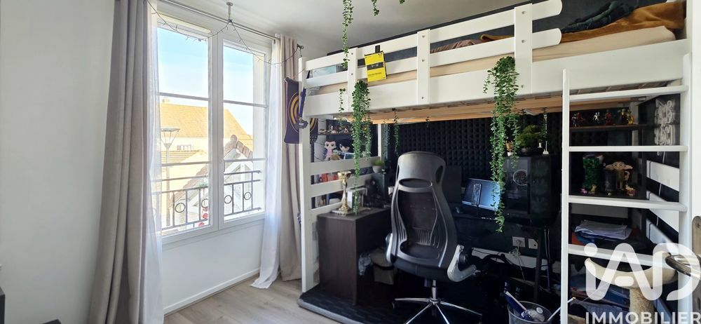 � vendre  Maison Magny-le-Hongre (77700)