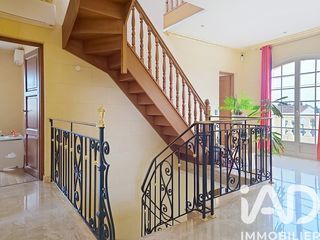  Maison � vendre 10 pi�ces 265 m�