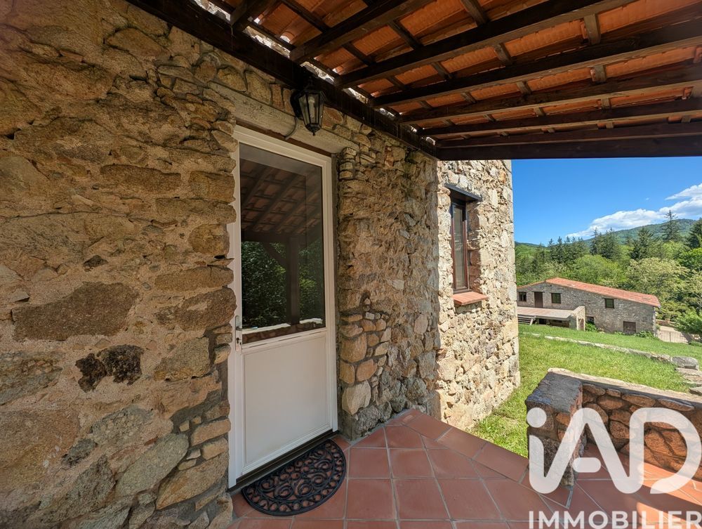 � vendre  Maison Saint-Laurent-de-Cerdans (66260)