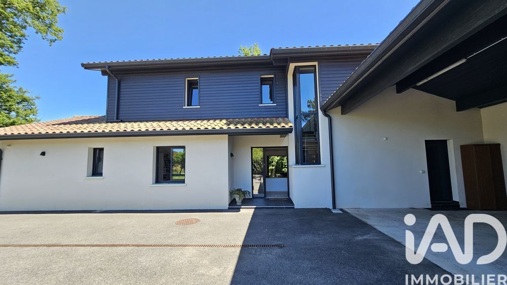 � vendre  Villa Saint-Martin-de-Seignanx (40390)