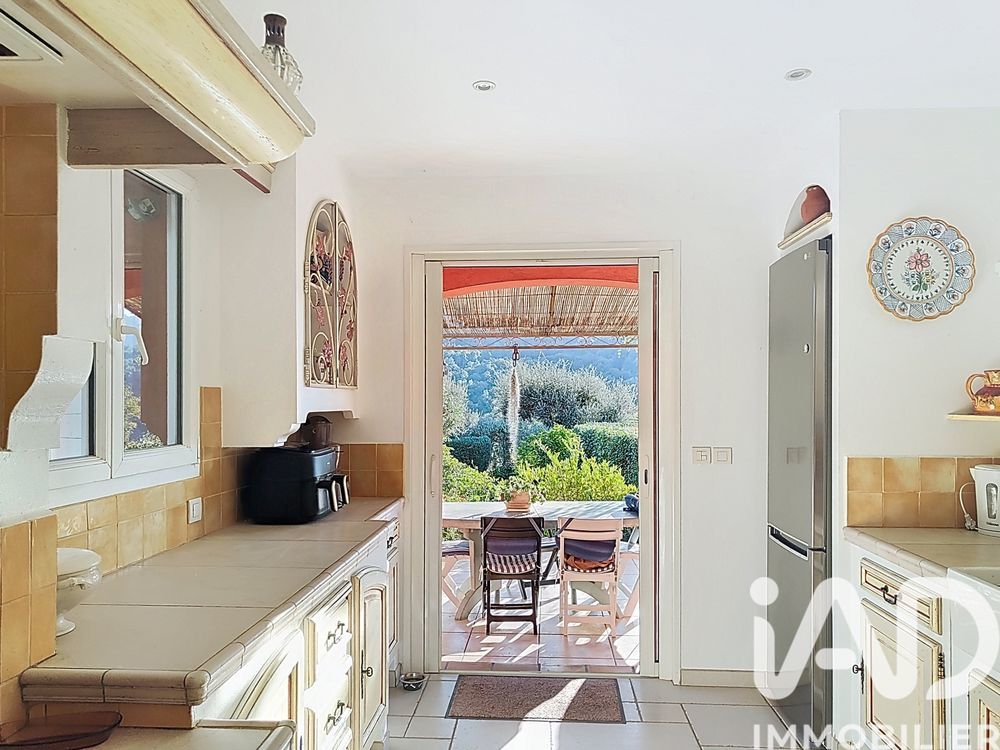 � vendre  Maison Les Adrets-de-l'Est�rel (83600)