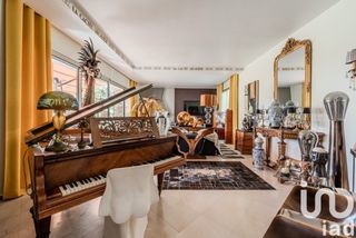  Villa � vendre 4 pi�ces 330 m�