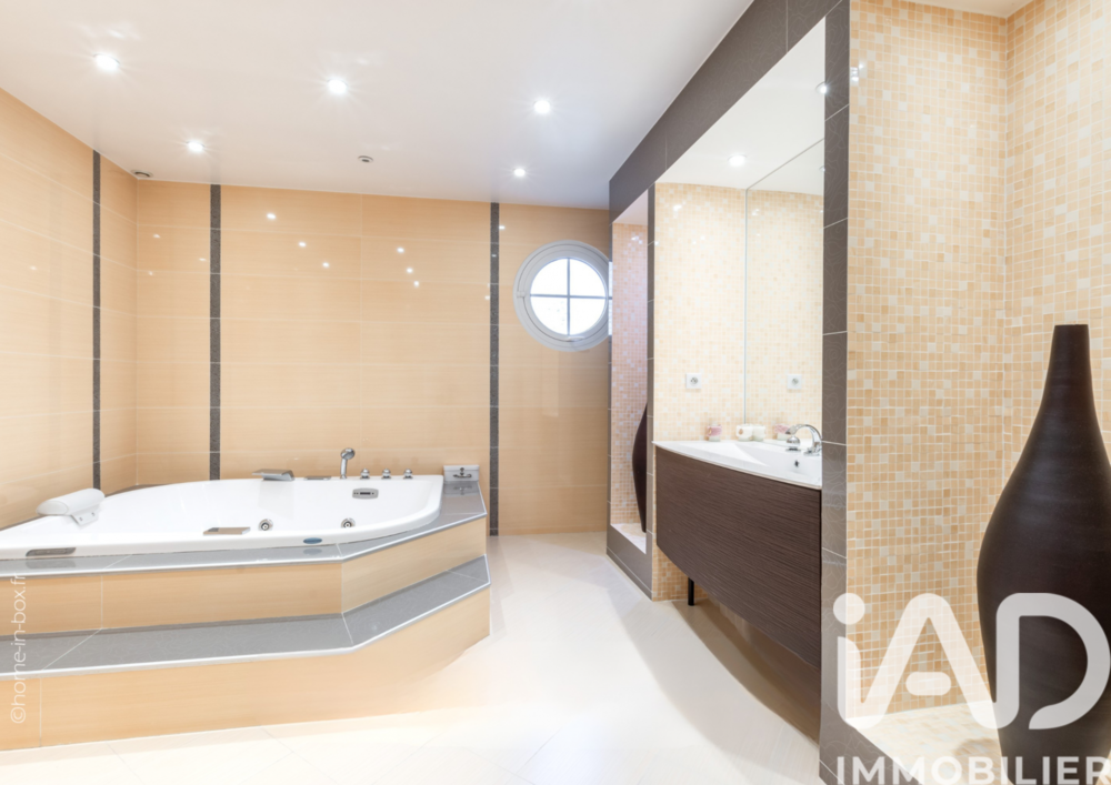 � vendre  Maison Magny-le-Hongre (77700)