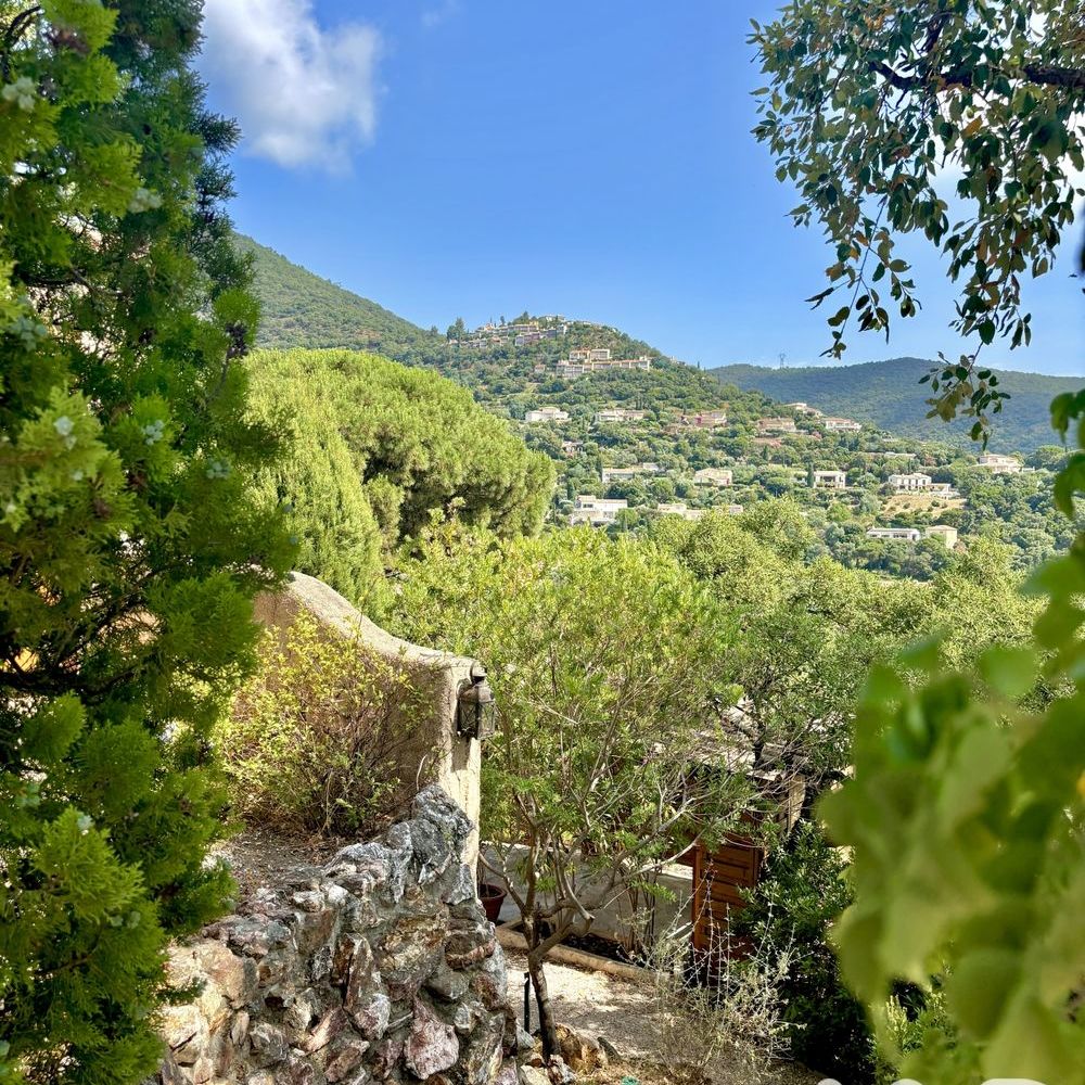 � vendre  Maison Cavalaire-sur-Mer (83240)