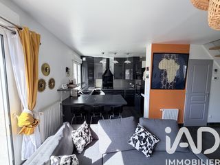  Maison � louer 6 pi�ces 86 m� Villevaud�