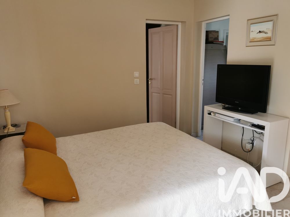 � vendre  Villa Saint-Cyr-sur-Mer (83270)