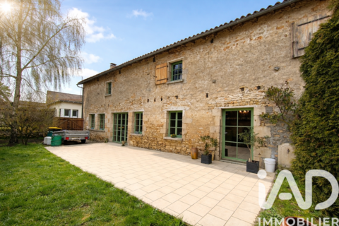   Vente Maison/villa 10 pi�ces Maison - 10 pi�ce(s) - 260 m�