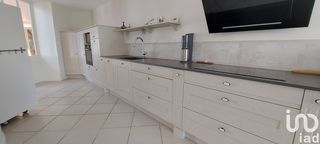  Villa � vendre 6 pi�ces 210 m�