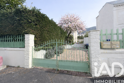   Vente Appartement 2 pi�ces Appartement - 2 pi�ce(s) - 48 m�