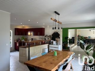  Maison � vendre 6 pi�ces 250 m�