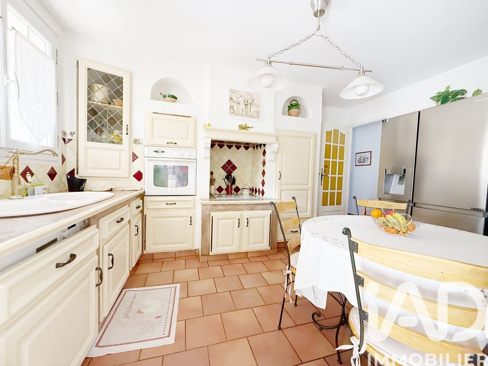 � vendre  Maison Hy�res (83400)