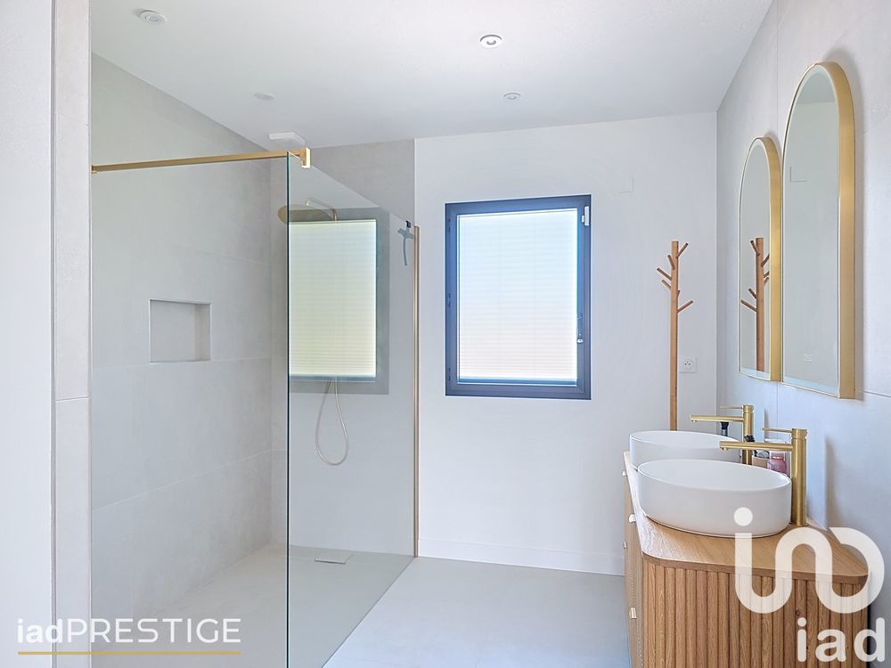 � vendre  Maison Saint-Jacques-sur-Darn�tal (76160)