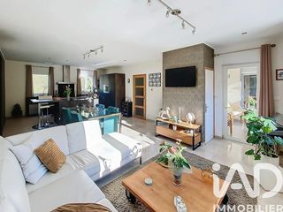  Maison � vendre 9 pi�ces 208 m�