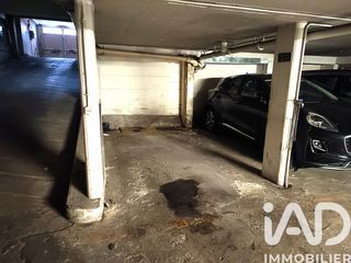  Parking / Garage � vendre 12 m�