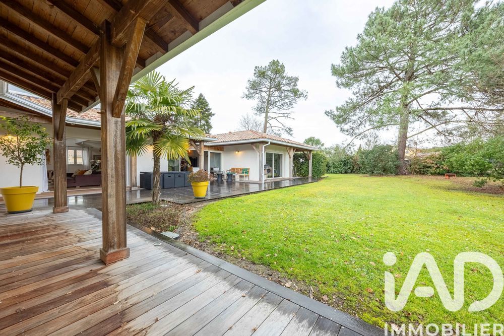 � vendre  Villa Blanquefort (33290)