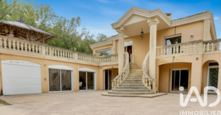  Villa � vendre 8 pi�ces 271 m�