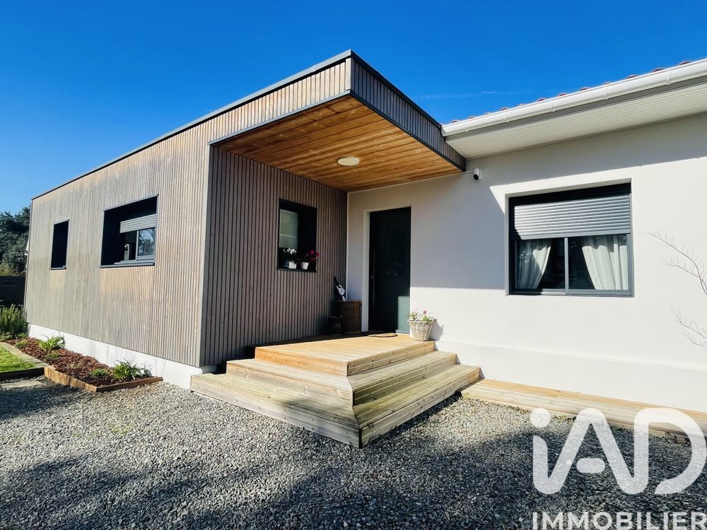 � vendre  Maison Tosse (40230)