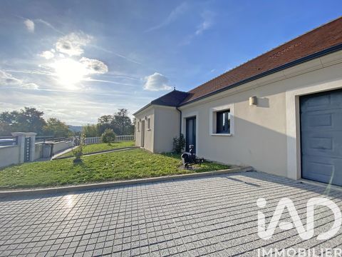   Vente Pavillon 7 pi�ces Maison - 7 pi�ce(s) - 185 m�