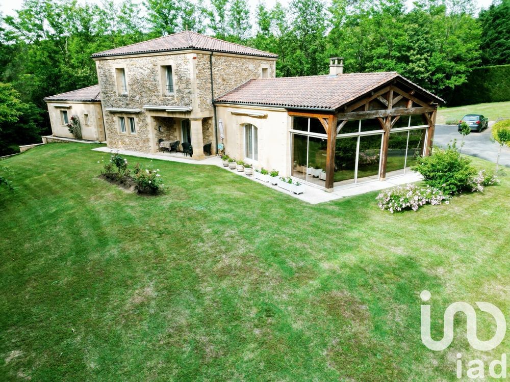 � vendre  Maison Marcillac-Saint-Quentin (24200)